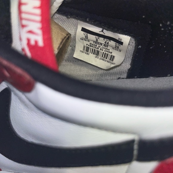 Authentic Nike OG Chicago Jordan 1 Red Black White Size 10 - Picture 13 of 13